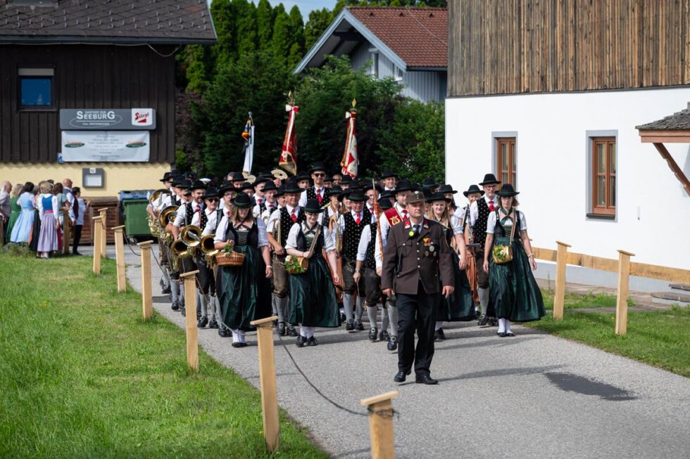 150 Jahre Fest – Sonntag – Vorbeimarsch Position 2